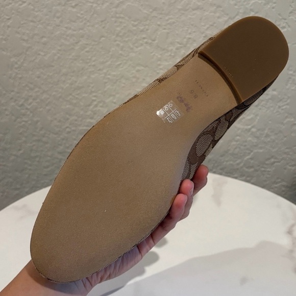 Coach Sienna Signature Slides Shoes Size 8.5 NWT - Picture 6 of 9